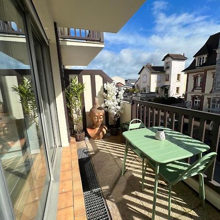 Appartement Hyper Centre De Cabourg Avec Balcon Kültér fotó