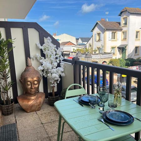 Appartement Hyper Centre De Cabourg Avec Balcon Kültér fotó