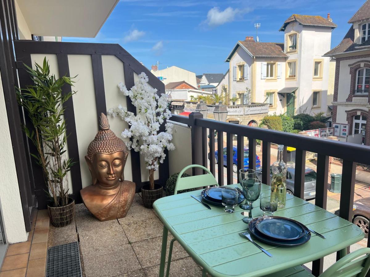 Appartement Hyper Centre De Cabourg Avec Balcon Kültér fotó